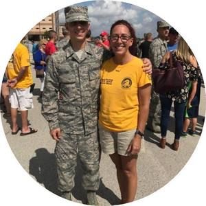 Meet your Posher, Derek